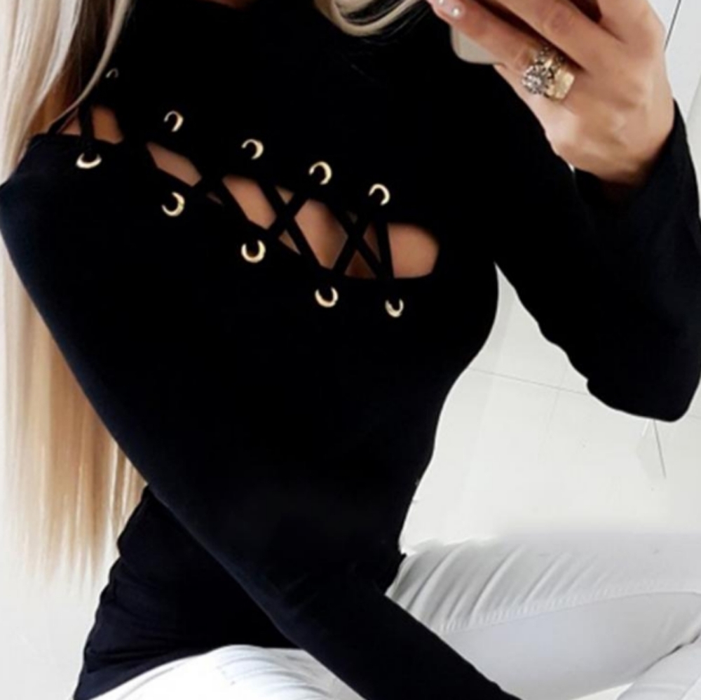 Black sweater from Panielstaralist